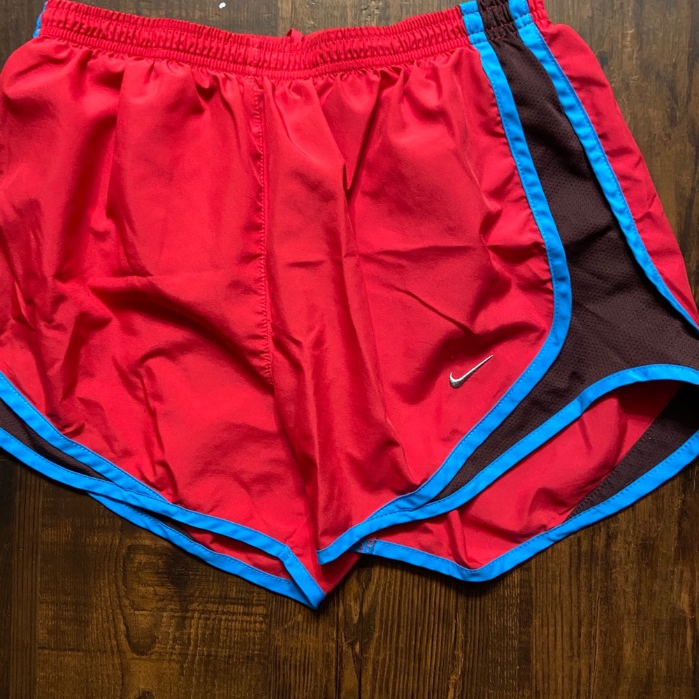 Nike shorts size SMALL